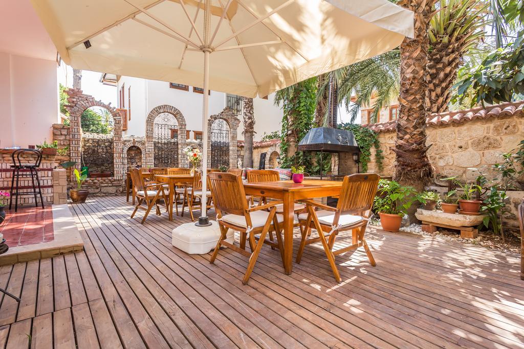 Mavi & Ani Pansiyon Antalya Kültér fotó